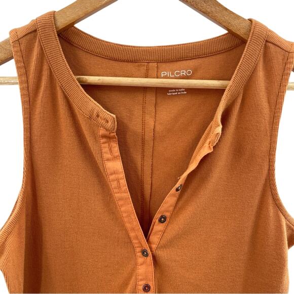 PILCRO Anthropologie Ribbed Henley Tee Tank Top Tan Brown Size Medium Preppy - Picture 4 of 10